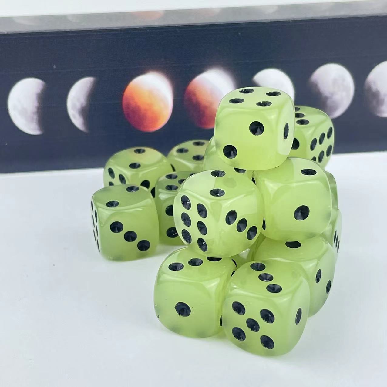 Board Game Yahtzee - 10 Pack 14mm D6 Six Sided